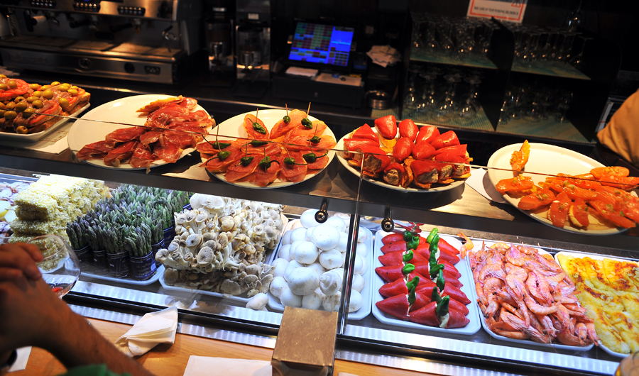 Barcelona Tapas & Vermouth Crawl — Gràcia Food Walks